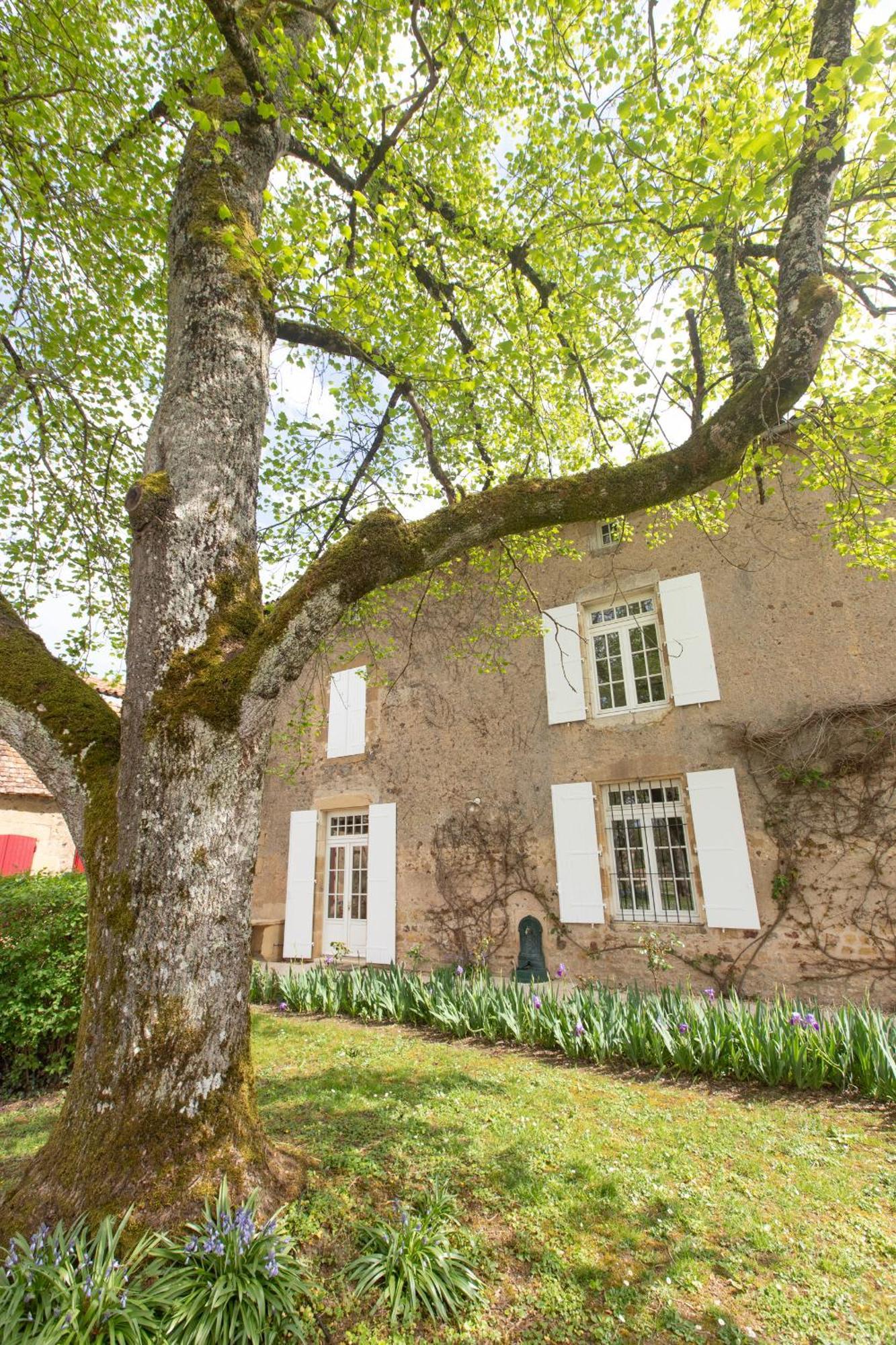 Le Clos Du Gue Pressac Exterior photo